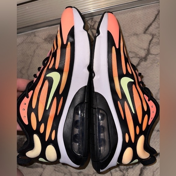 Nike Air Max Exosense atomic pink neon running shoes sneakers M 9 W 10.5 - Picture 8 of 11